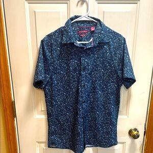 Axist Men's Blue Button up Short Sleeve Shirt Size S